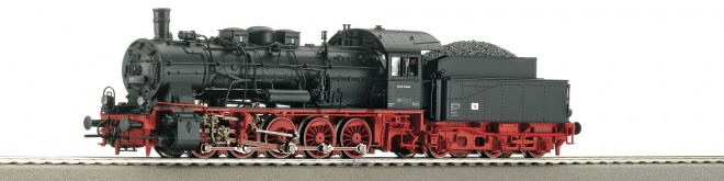 Steam locomotive BR 57<br /><a href='images/pictures/Roco/230667.jpg' target='_blank'>Full size image</a>